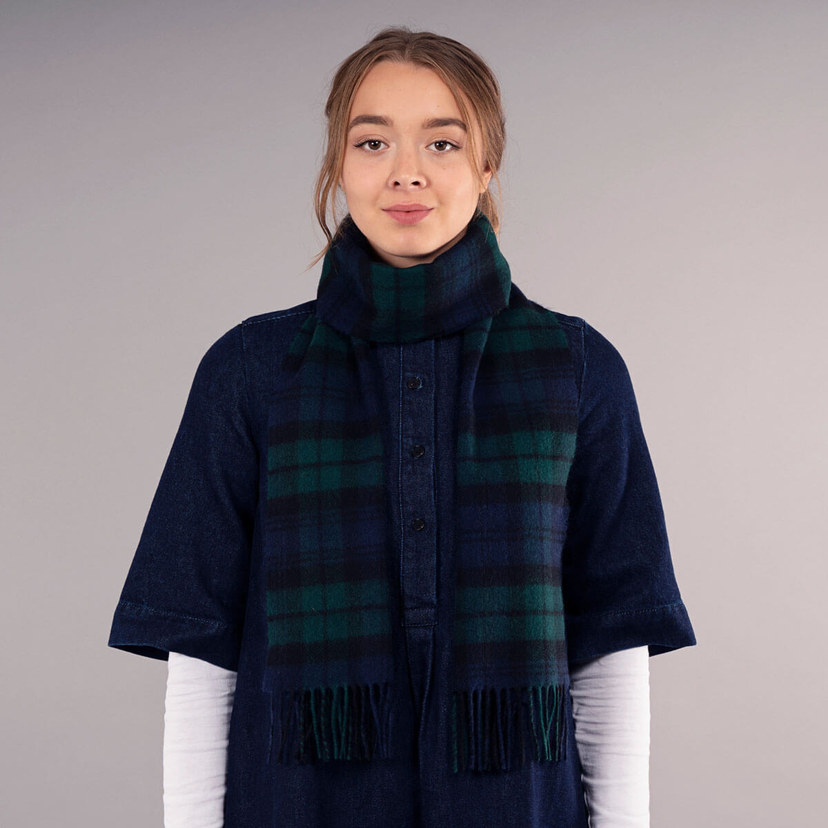 Bowhill Black Watch Modern Tartan Lambswool Scarf Gallery Image 3