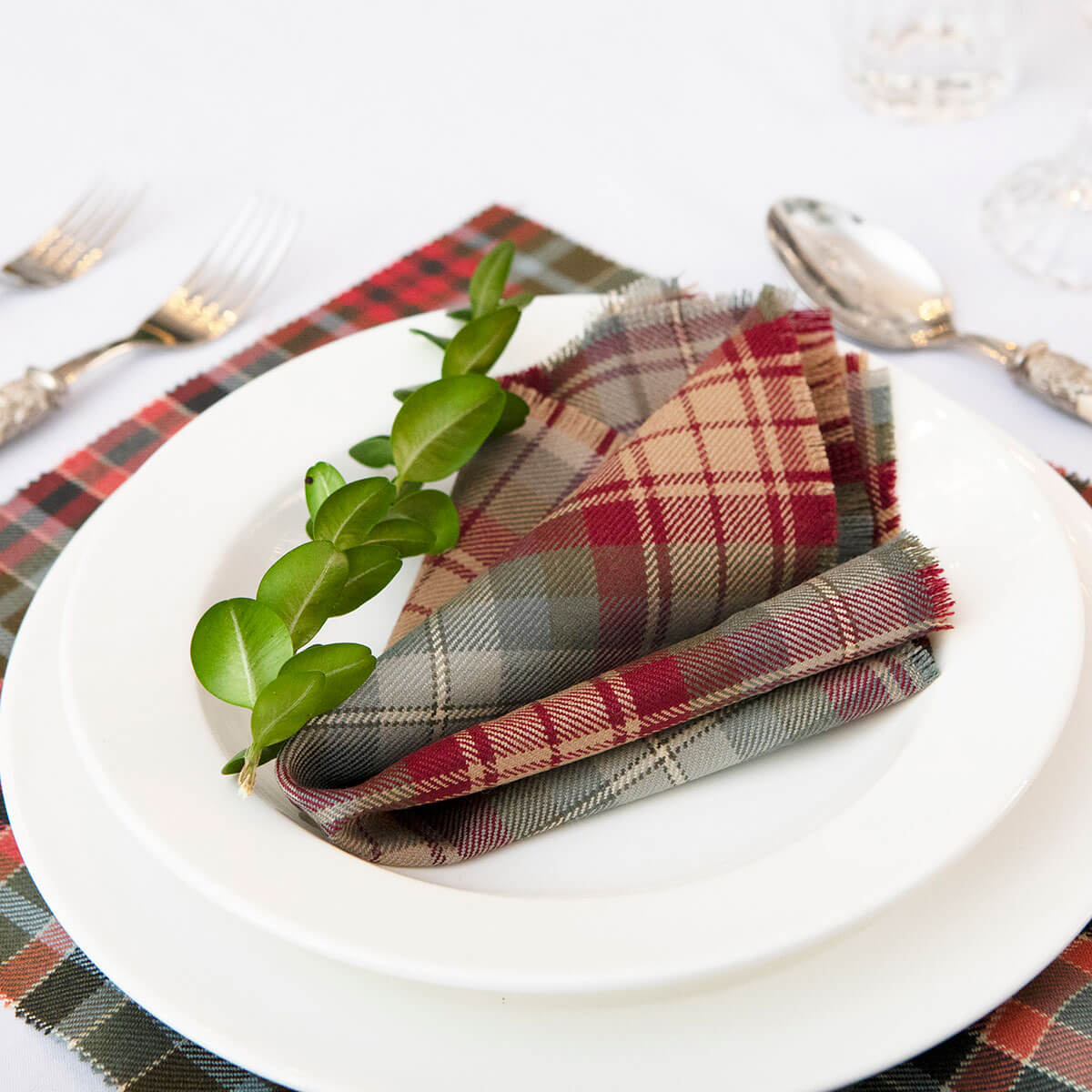 Made to Order Reiver Lightweight Table Napkin Gallery Image 1