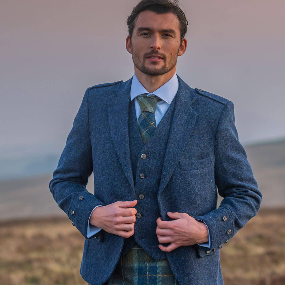 Ghillie Blue Shetland Tweed Argyll Kilt Jacket Gallery Image 5