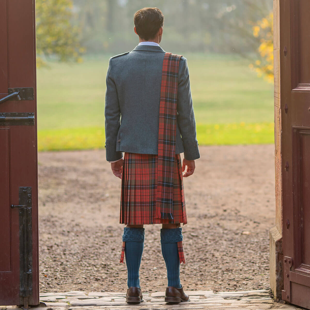 Made to Order Strome Heavyweight Tartan Mini Fly Plaid Gallery Image 3