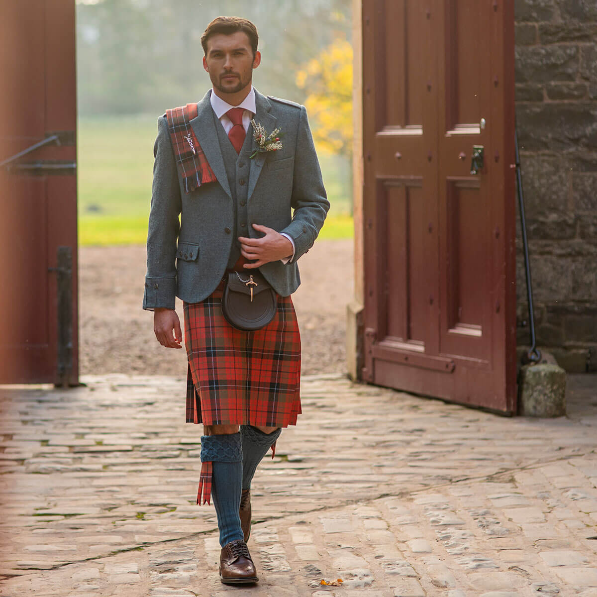 Made to Order Strome Heavyweight Tartan Mini Fly Plaid Gallery Image 2