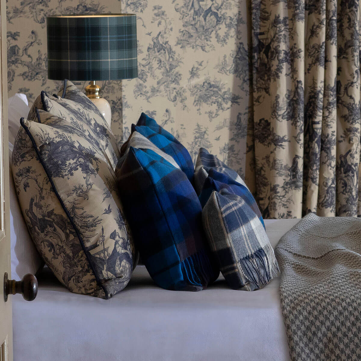 Made to Order Reiver Lightweight Tartan Lampshade Kit and Fabric Gallery Image 5