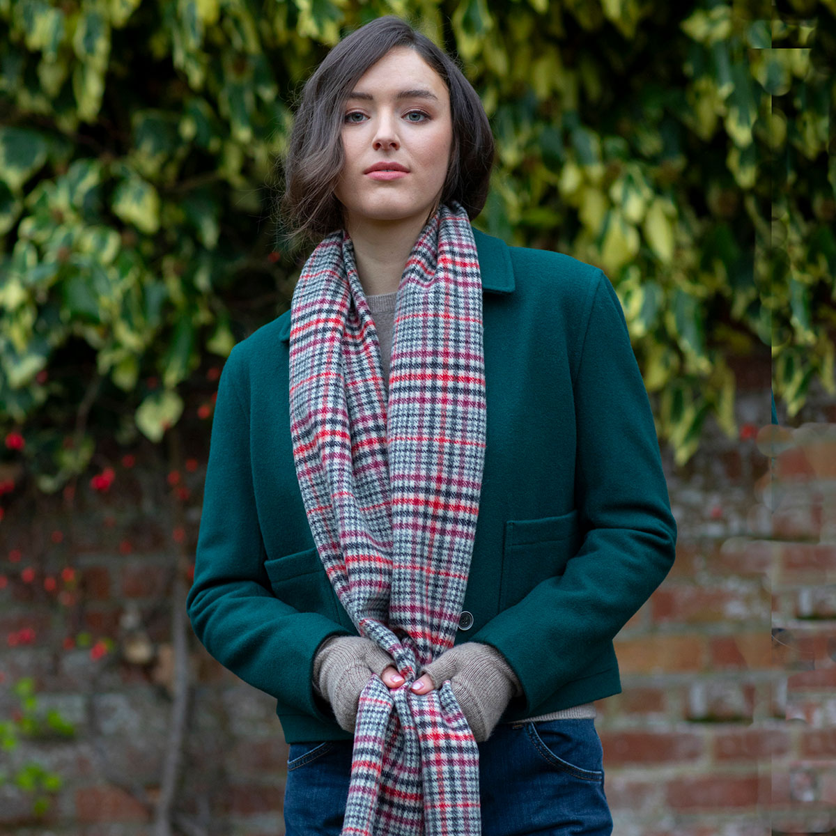 Darwin Boleside Tartan Oversized Lambswool Scarf Gallery Image 2