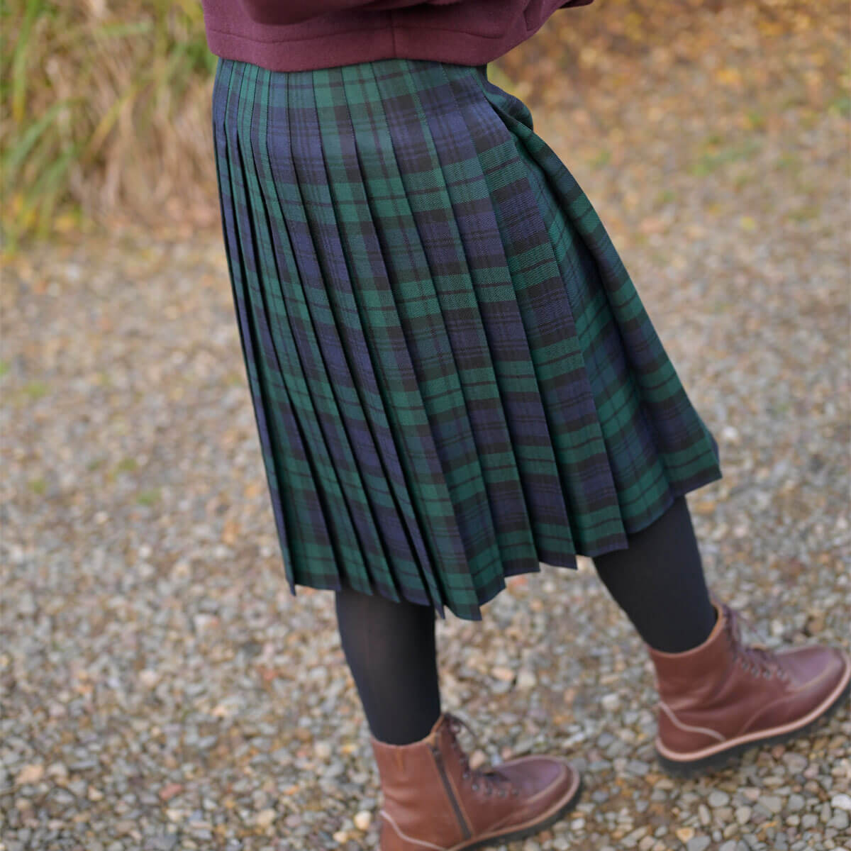 Ladies Tartan Kilted Deep Pleat Skirt Gallery Image 8